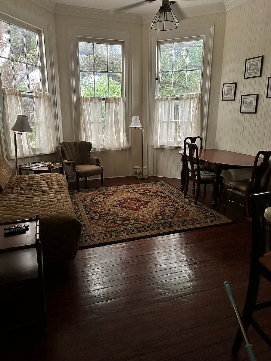 Furnished Finder property 232113_1 photo 9