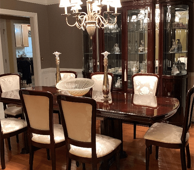 Formal Dining