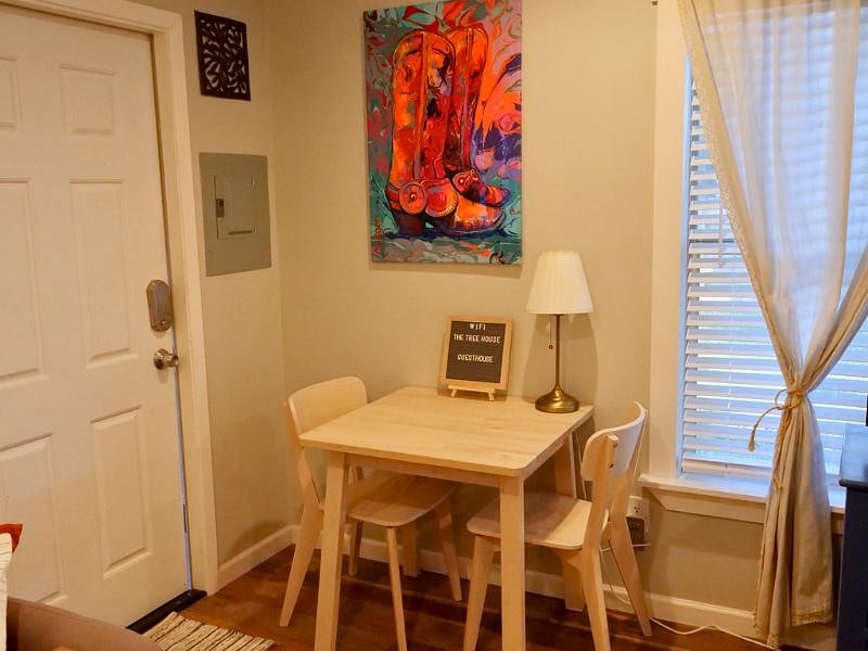 Furnished Finder property 232137_1 photo 11