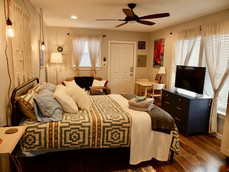 Furnished Finder property 232137_1 photo 17