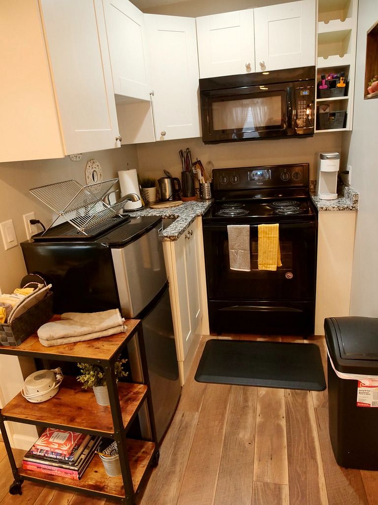 Furnished Finder property 232137_1 photo 20
