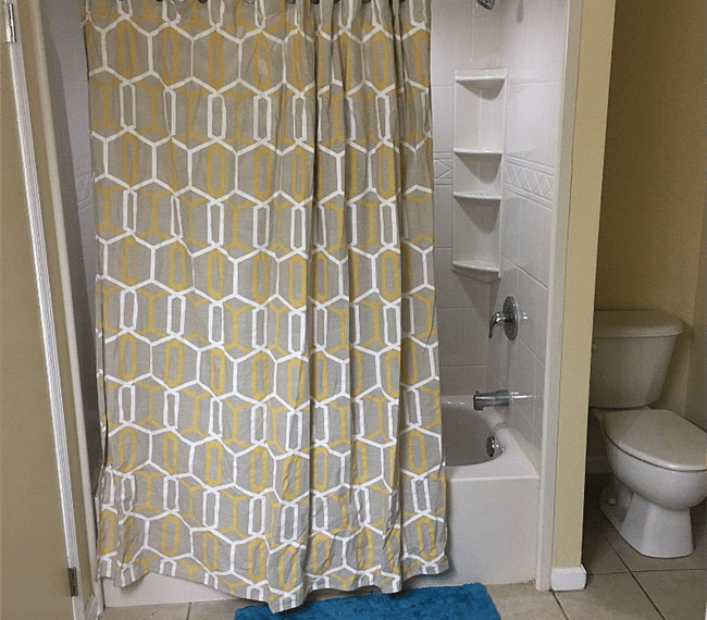 Tub/shower combo