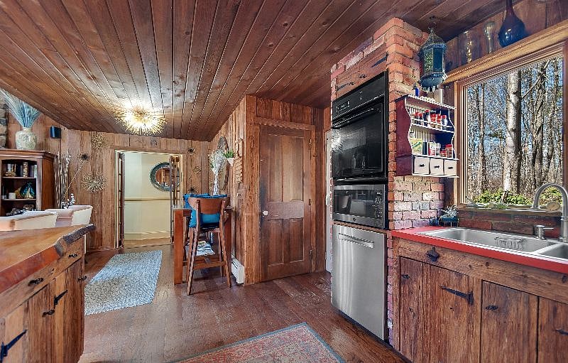 Furnished Finder property 232269_1 photo 33