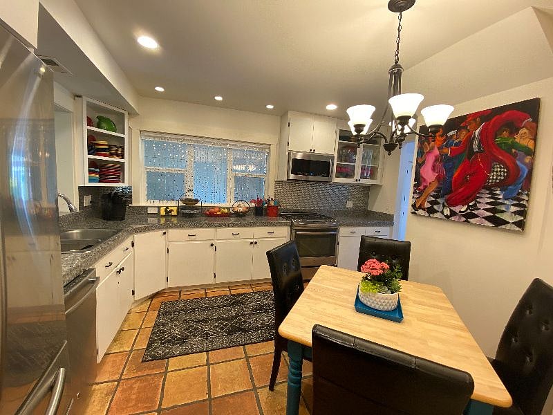 Furnished Finder property 232733_1 photo 13