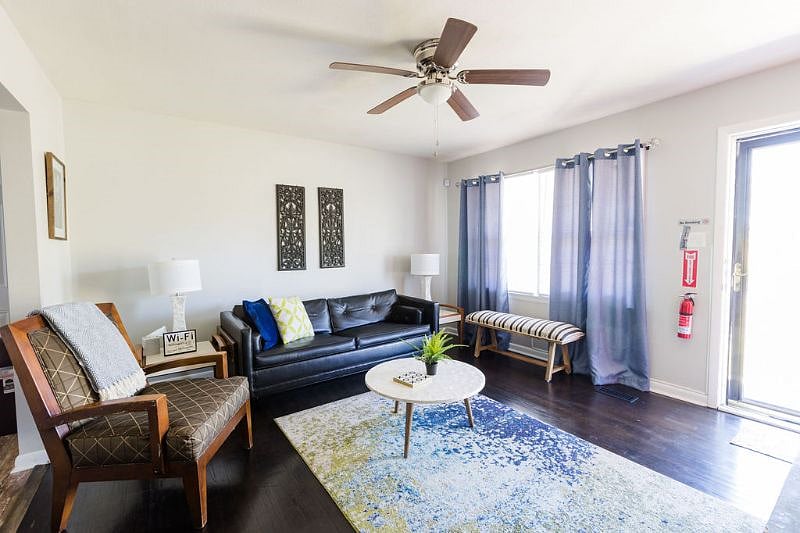 Furnished Finder property 232770_2 photo 3