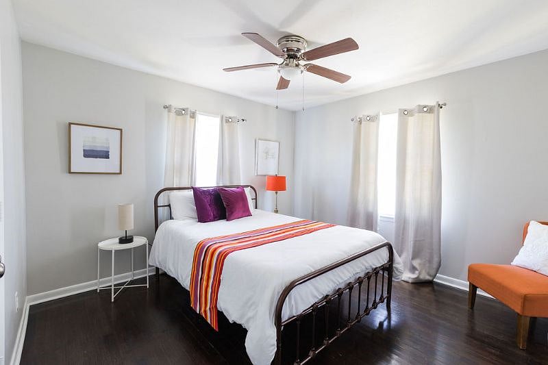 Master bedroom
