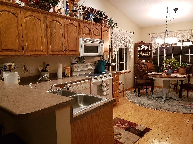 Furnished Finder property 232774_1 photo 10