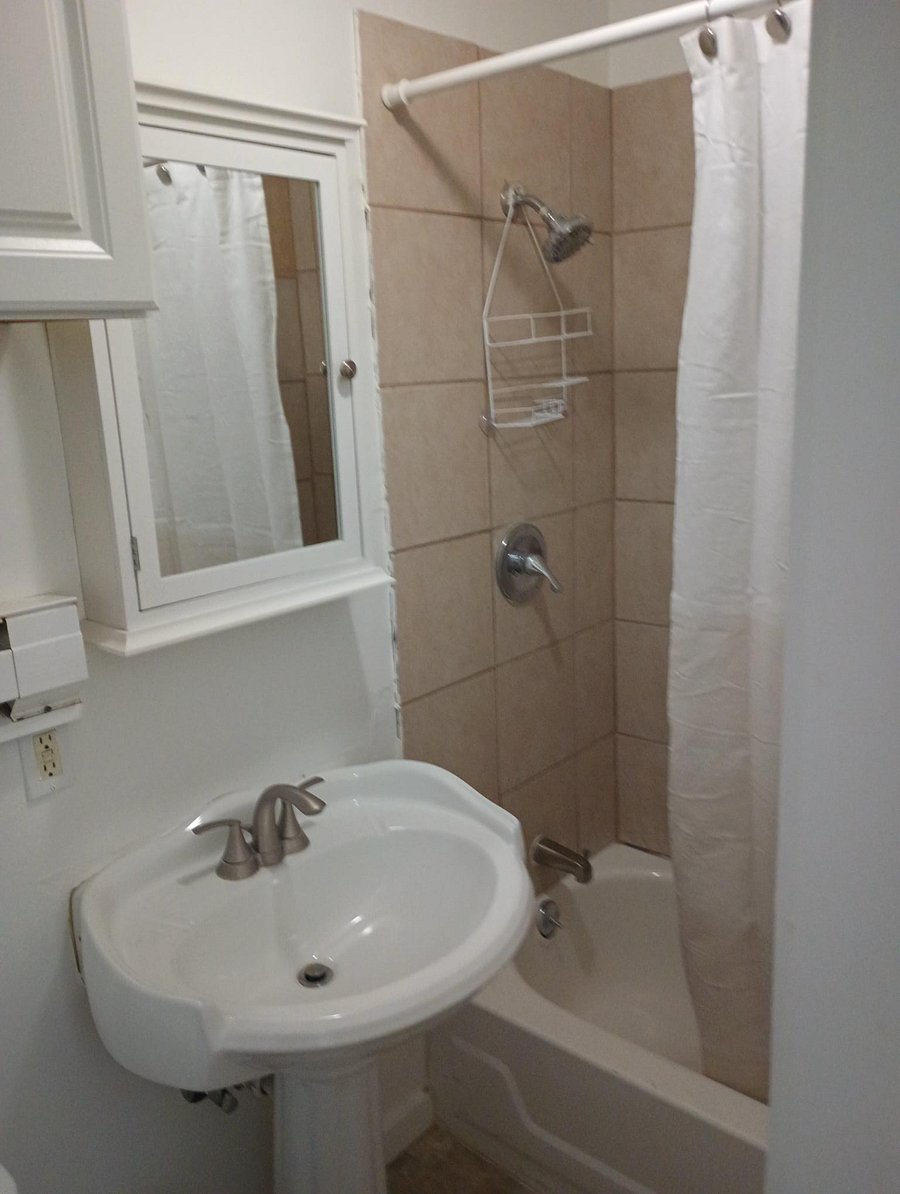 Full bath