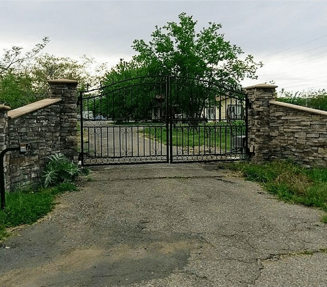 Private gated entrance. As our guest, you will have a remote to open gate as well as access code. Property is gated and fenced. 