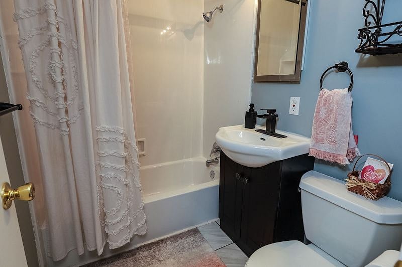 Furnished Finder property 232914_1 photo 35
