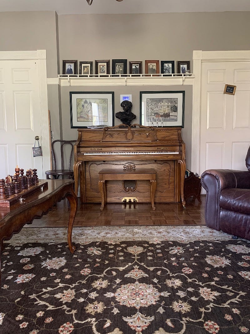 Are you a piano player? Youre welcome to the library.