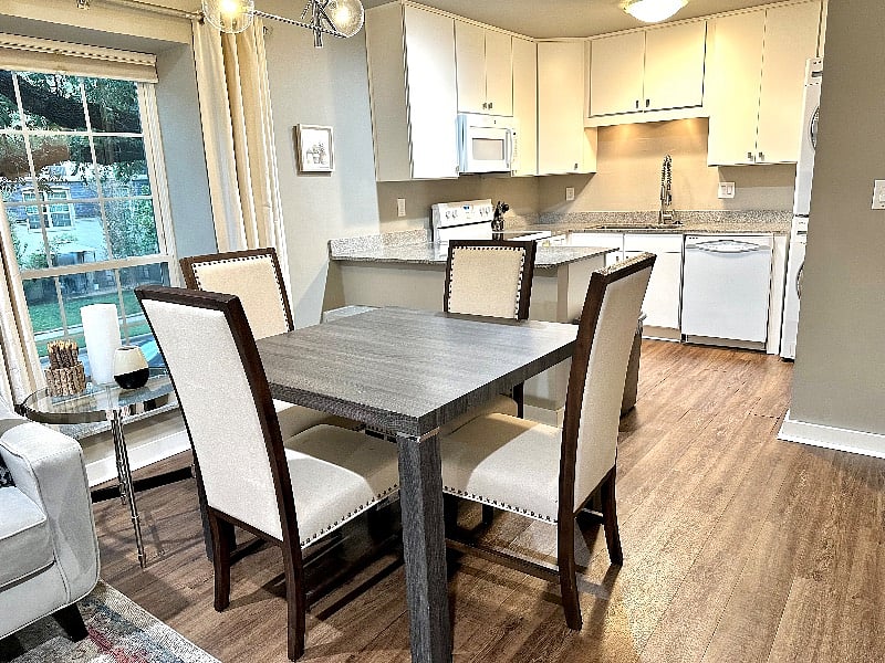 Furnished Finder property 233219_1 photo 3