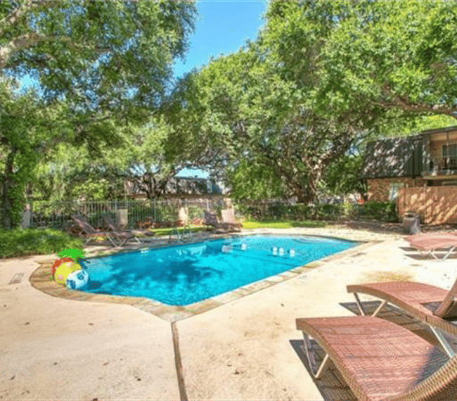 Pool right around the corner.
