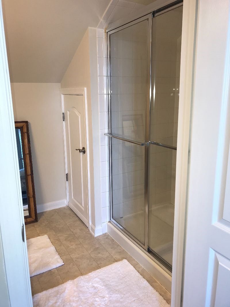 Furnished Finder property 233412_1 photo 15