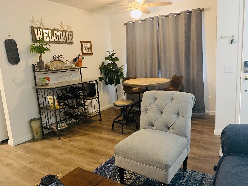 Unit C, Dining area