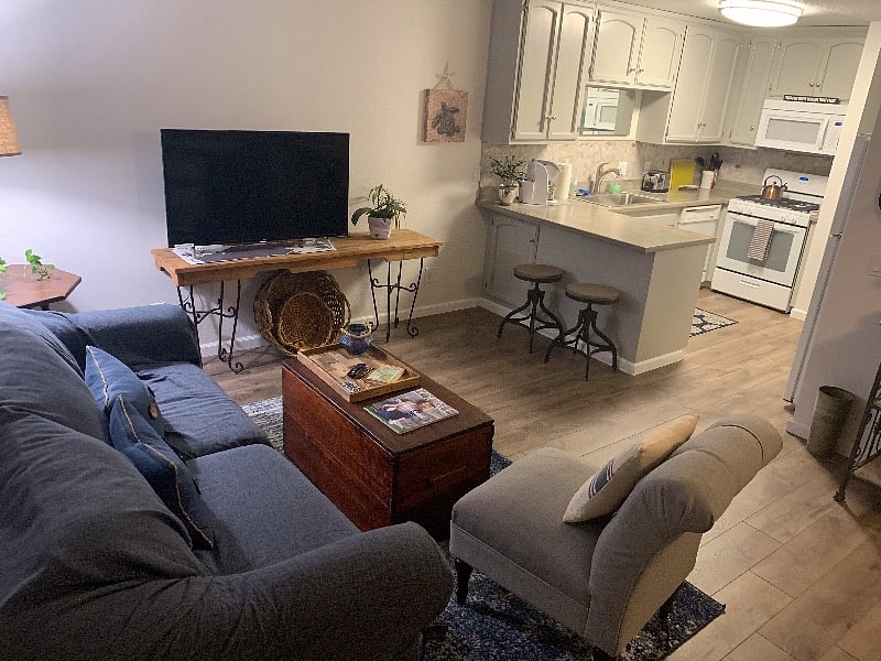 Unit C, Living room with a breakfast bar