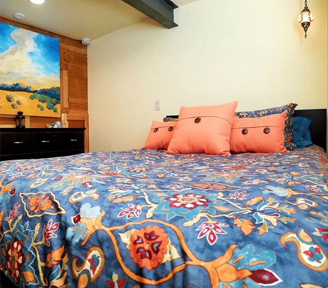 Queen bed with ambient lighting, 6 drawer dresser and spacious closet