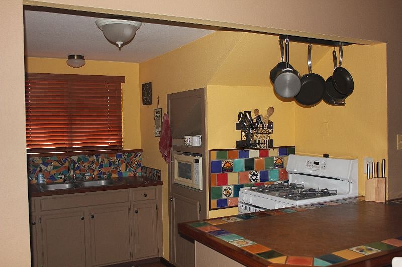 Furnished Finder property 233908_1 photo 10