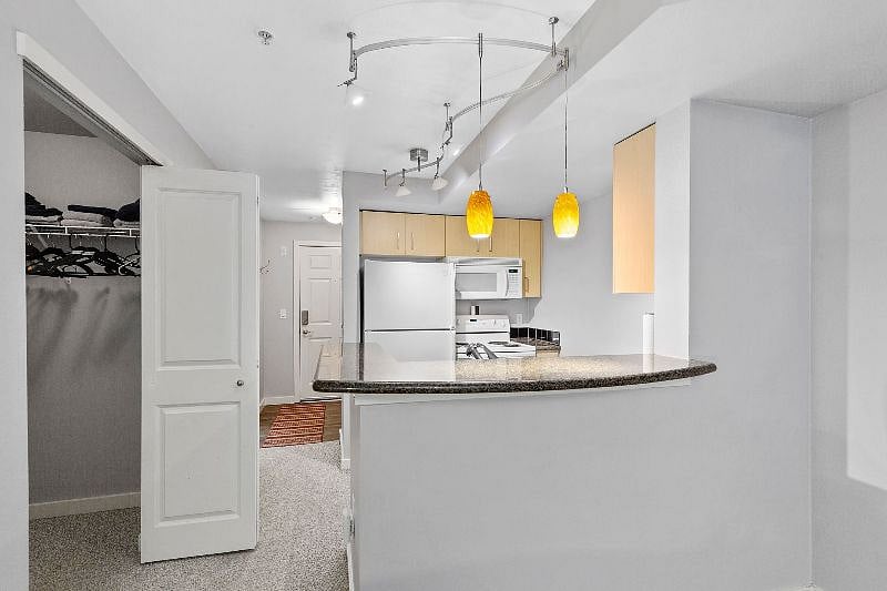 Furnished Finder property 233929_1 photo 9