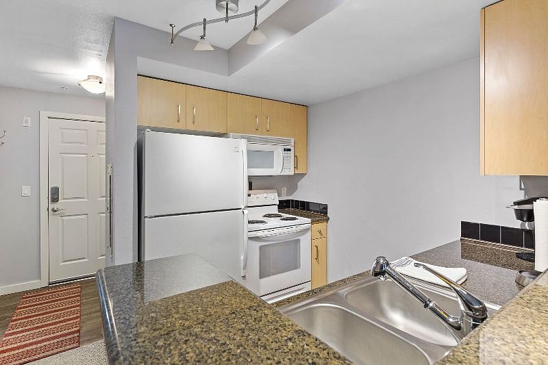 Furnished Finder property 233929_1 photo 12