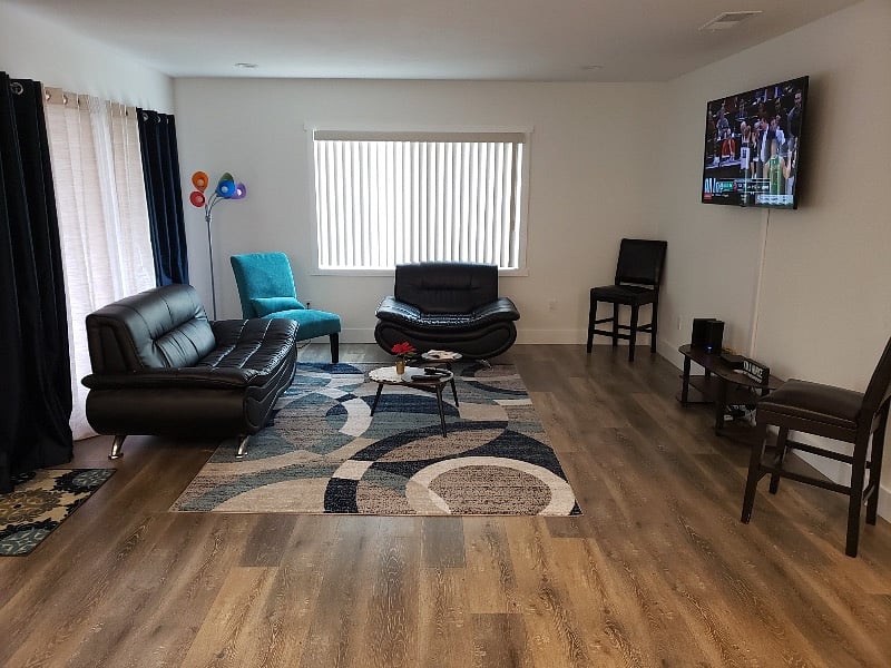 Furnished Finder property 233945_2 photo 32