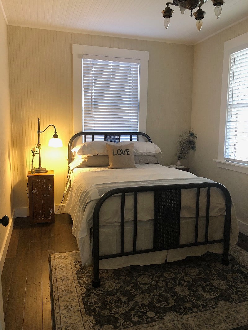 full size bed