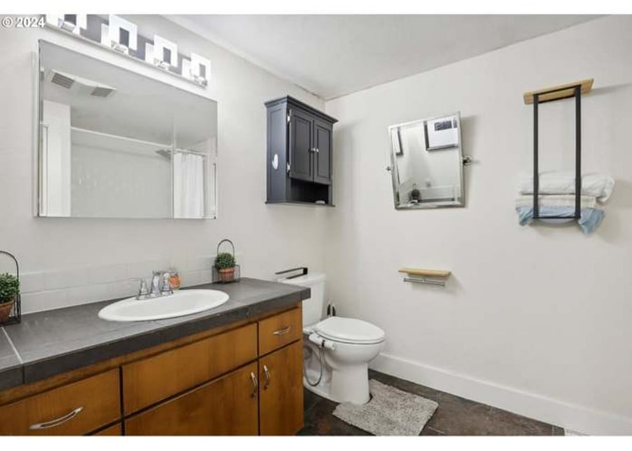 Furnished Finder property 234142_1 photo 8