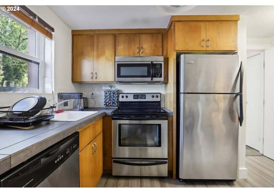 Furnished Finder property 234142_1 photo 13