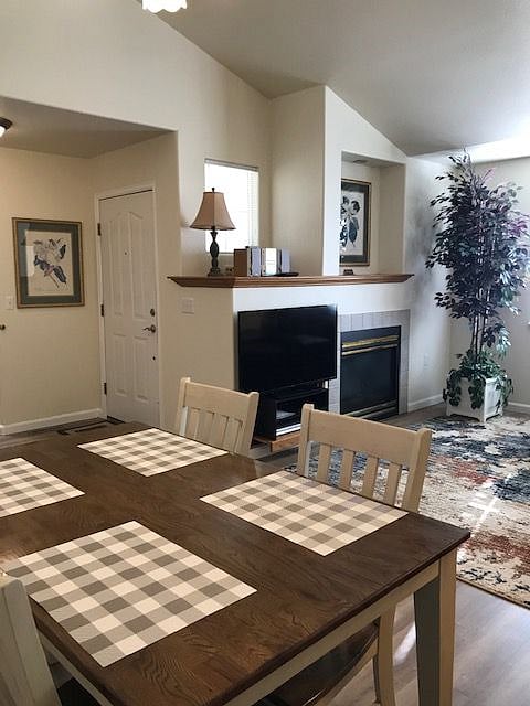 Furnished Finder property 234373_2 photo 8