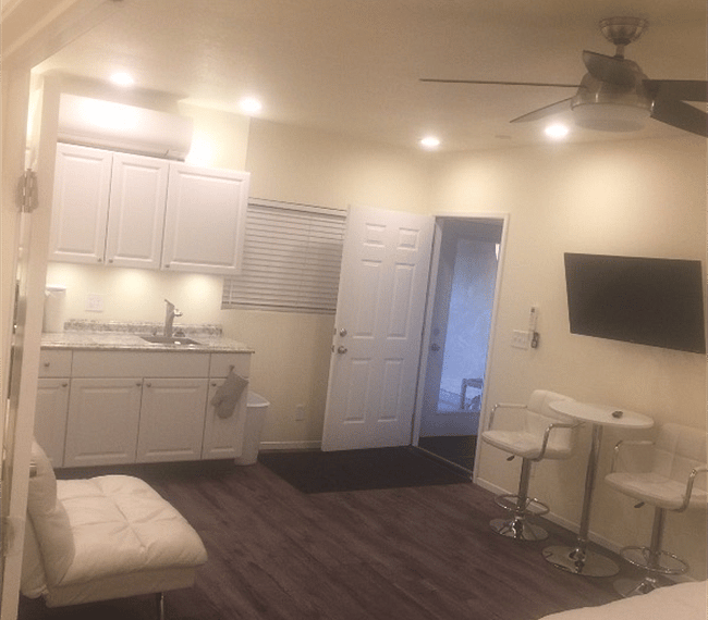 Furnished Finder property 234403_1 photo 3