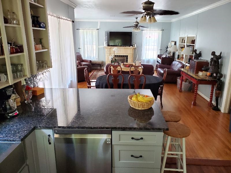 Furnished Finder property 234699_1 photo 7