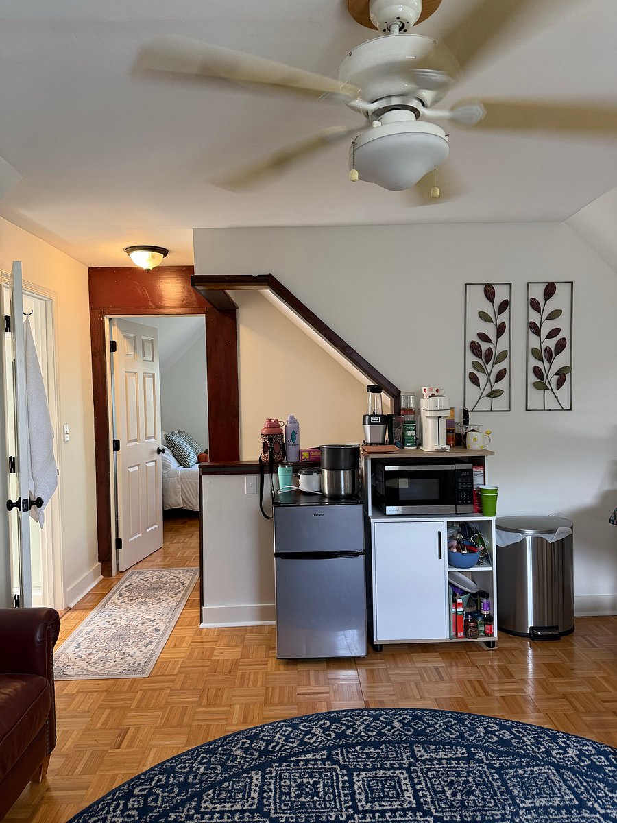 Furnished Finder property 234704_1 photo 8