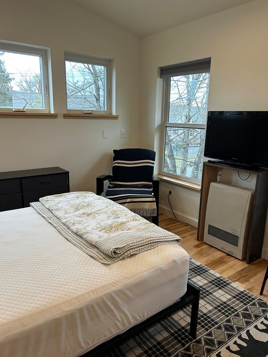 Furnished Finder property 234704_2 photo 8