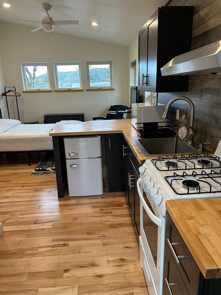 Furnished Finder property 234704_2 photo 10