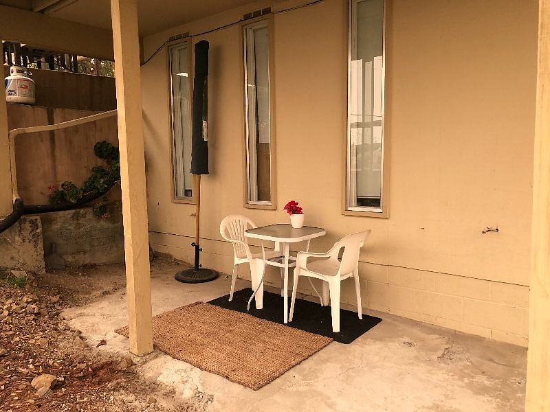 2nd private patio