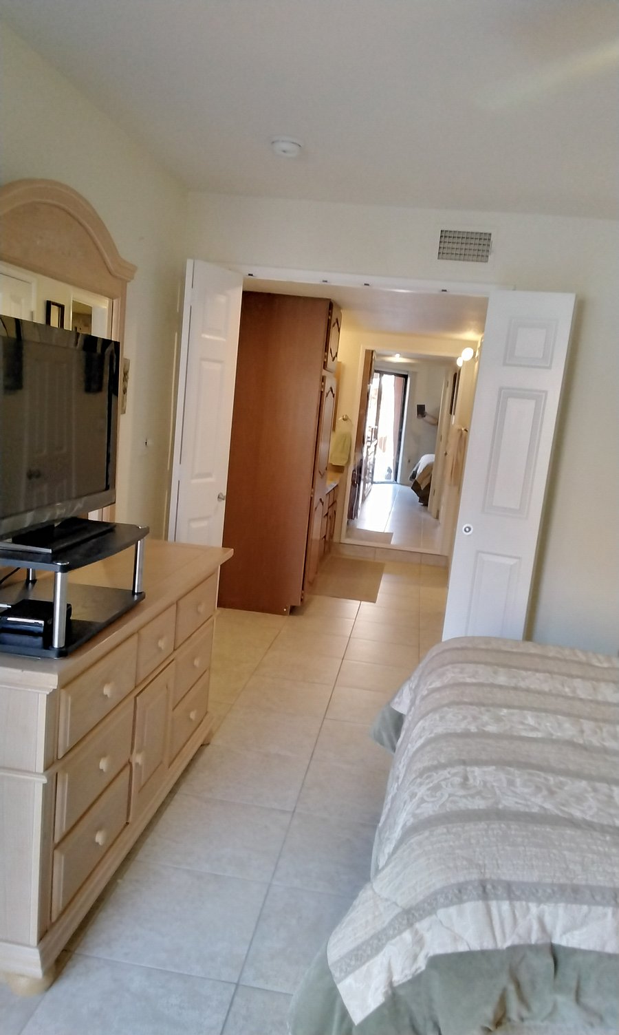 Furnished Finder property 234875_1 photo 30