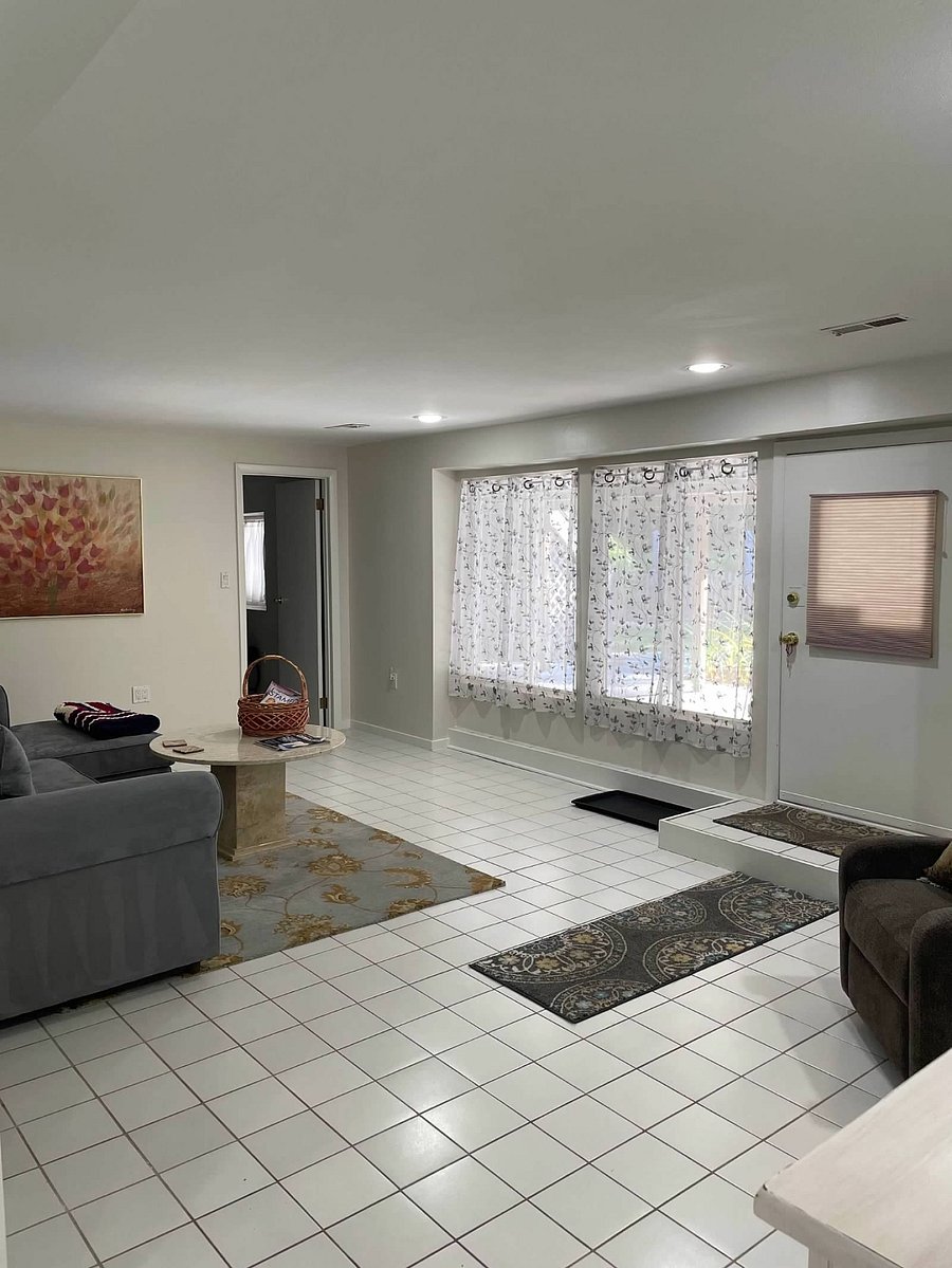 Furnished Finder property 234978_1 photo 8