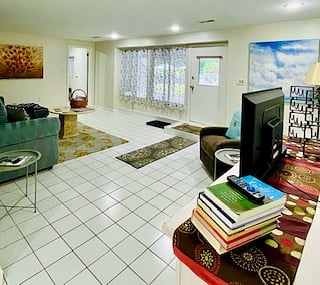 Furnished Finder property 234978_1 photo 14