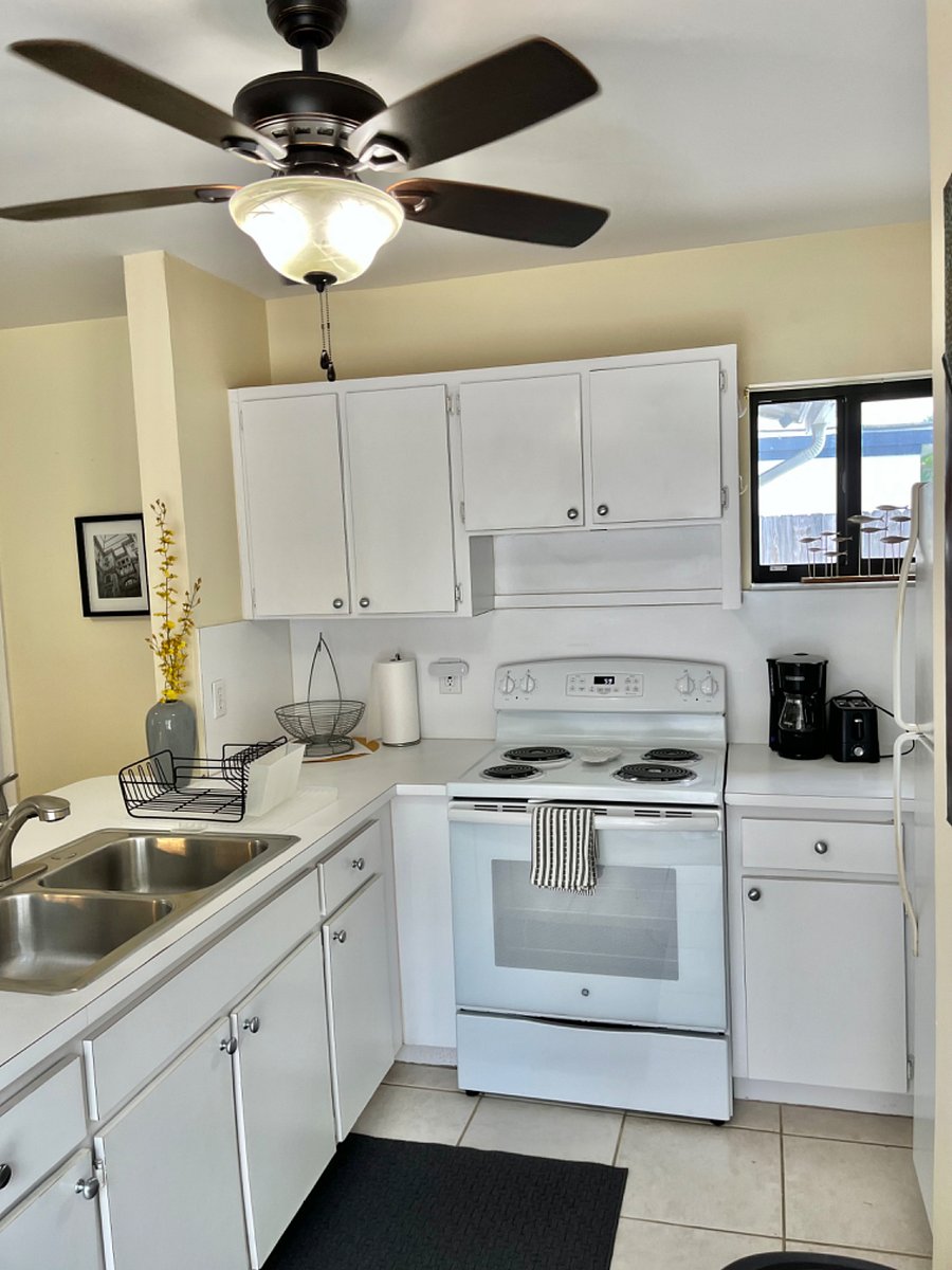 Furnished Finder property 235289_2 photo 4