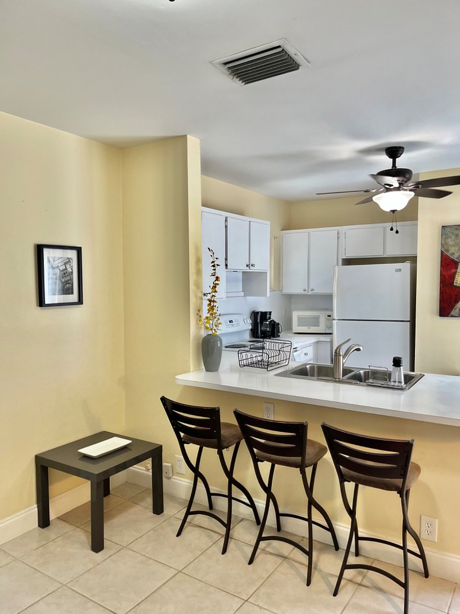 Furnished Finder property 235289_2 photo 7