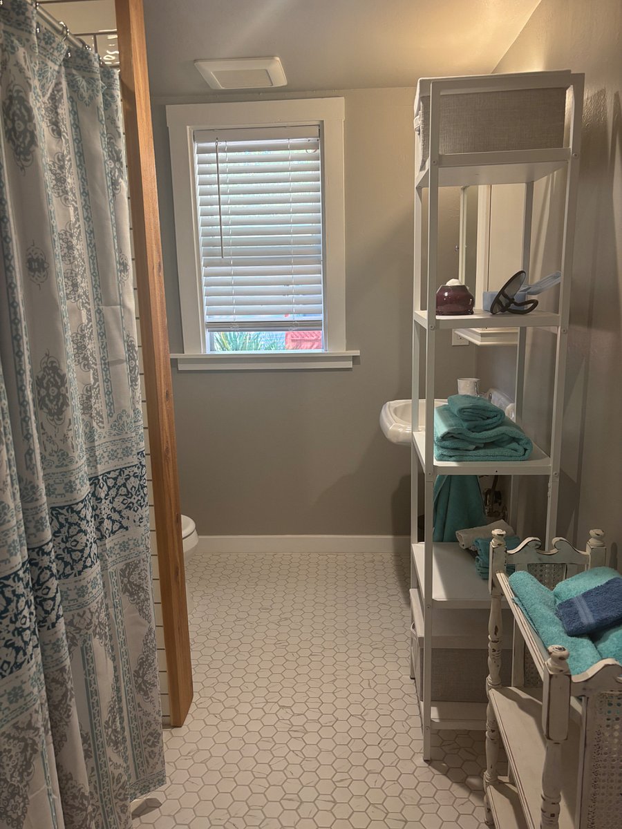 Furnished Finder property 235313_2 photo 5