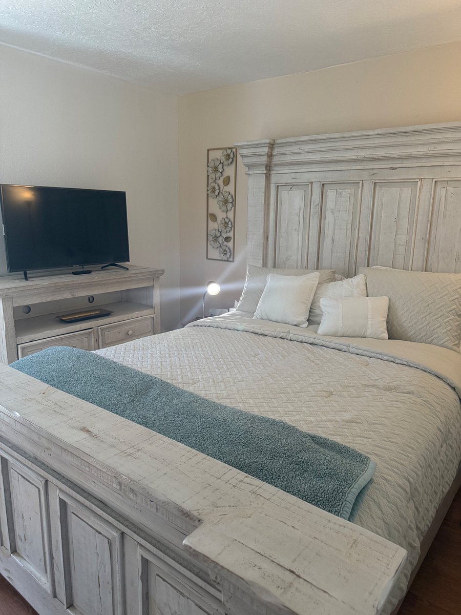 Furnished Finder property 235658_1 photo 3