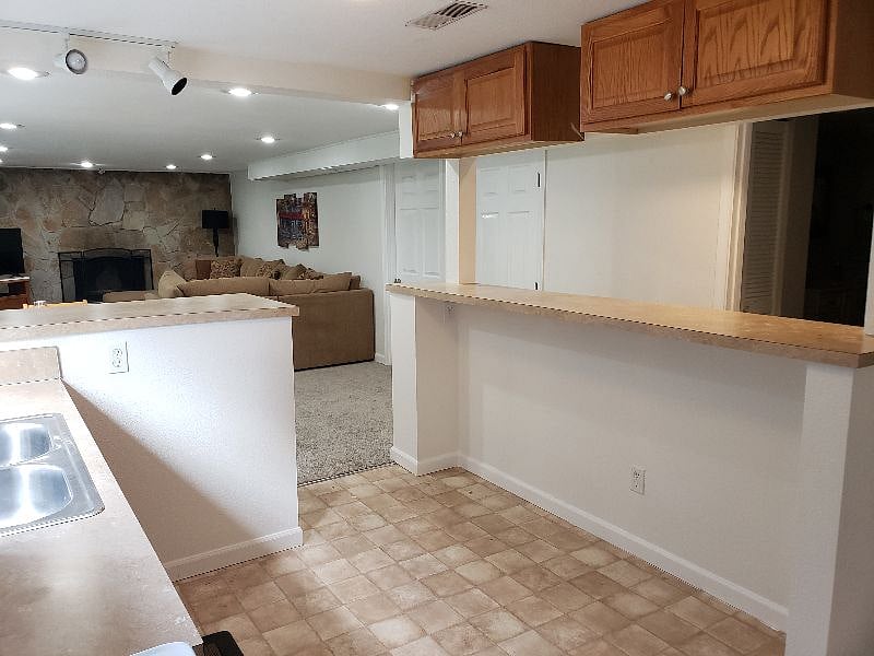 Furnished Finder property 235740_1 photo 6