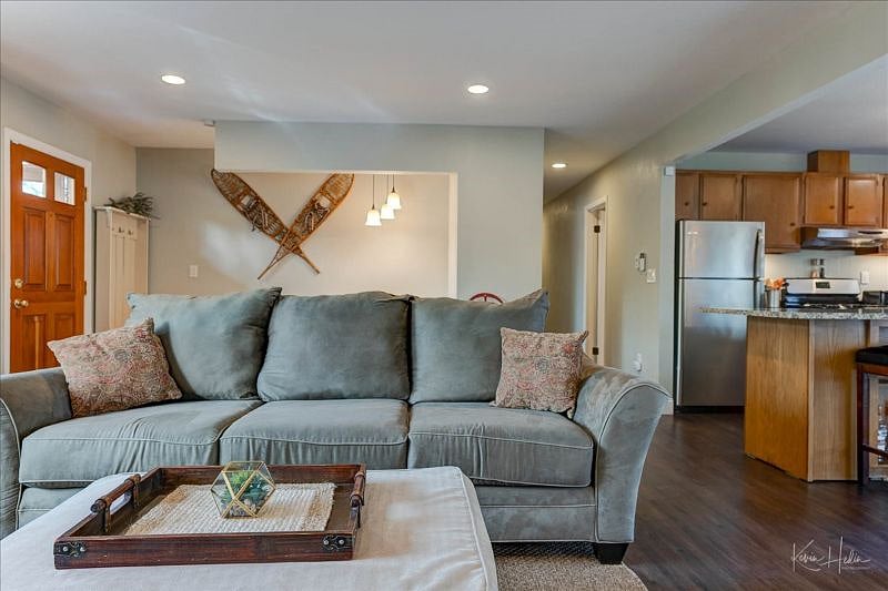 Furnished Finder property 235775_1 photo 24
