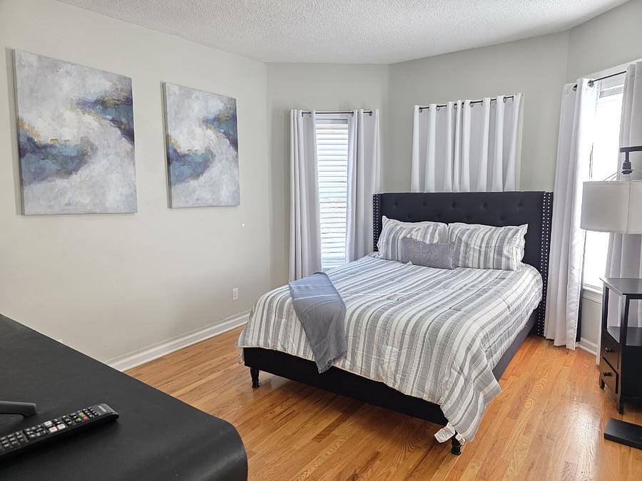 Furnished Finder property 235830_9 photo 8