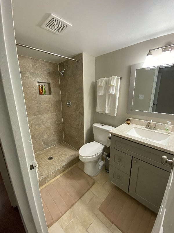 Furnished Finder property 236021_1 photo 15