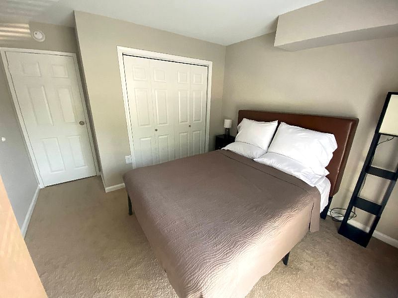 Furnished Finder property 236021_1 photo 21
