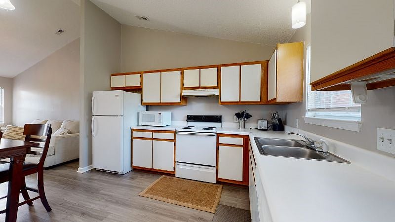 Furnished Finder property 236084_1 photo 8