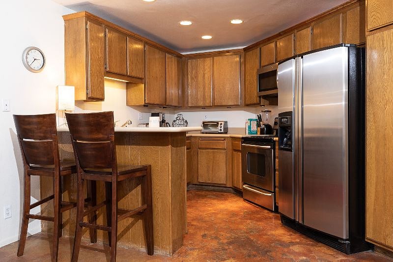 Furnished Finder property 236118_1 photo 4