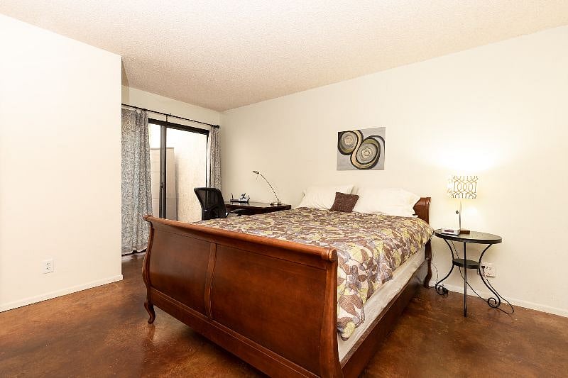 Furnished Finder property 236118_1 photo 7